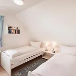 Holiday home Rosen Huus 2 Wrixum